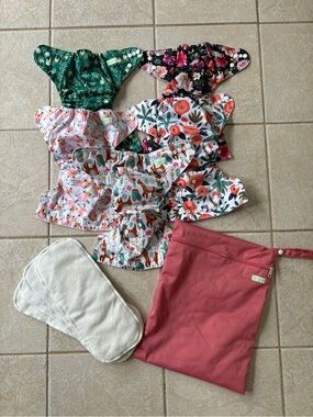 Wegreeco Cloth Diapers 5 Pack with 4 Inserts & 1 Wet Bag